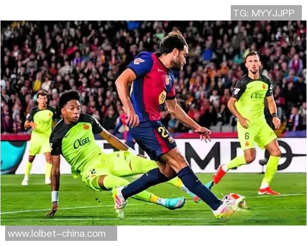 友谊赛精彩对决多特蒙德逆转曼城引发争议判罚全场沸腾